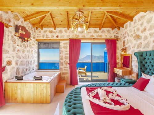  gece  -  Kasım
  | Kalkan Yeşilköy Villa (4 Kişilik, Özel Havuzlu, Doğa İçinde, Jakuzili Seçenekli)
